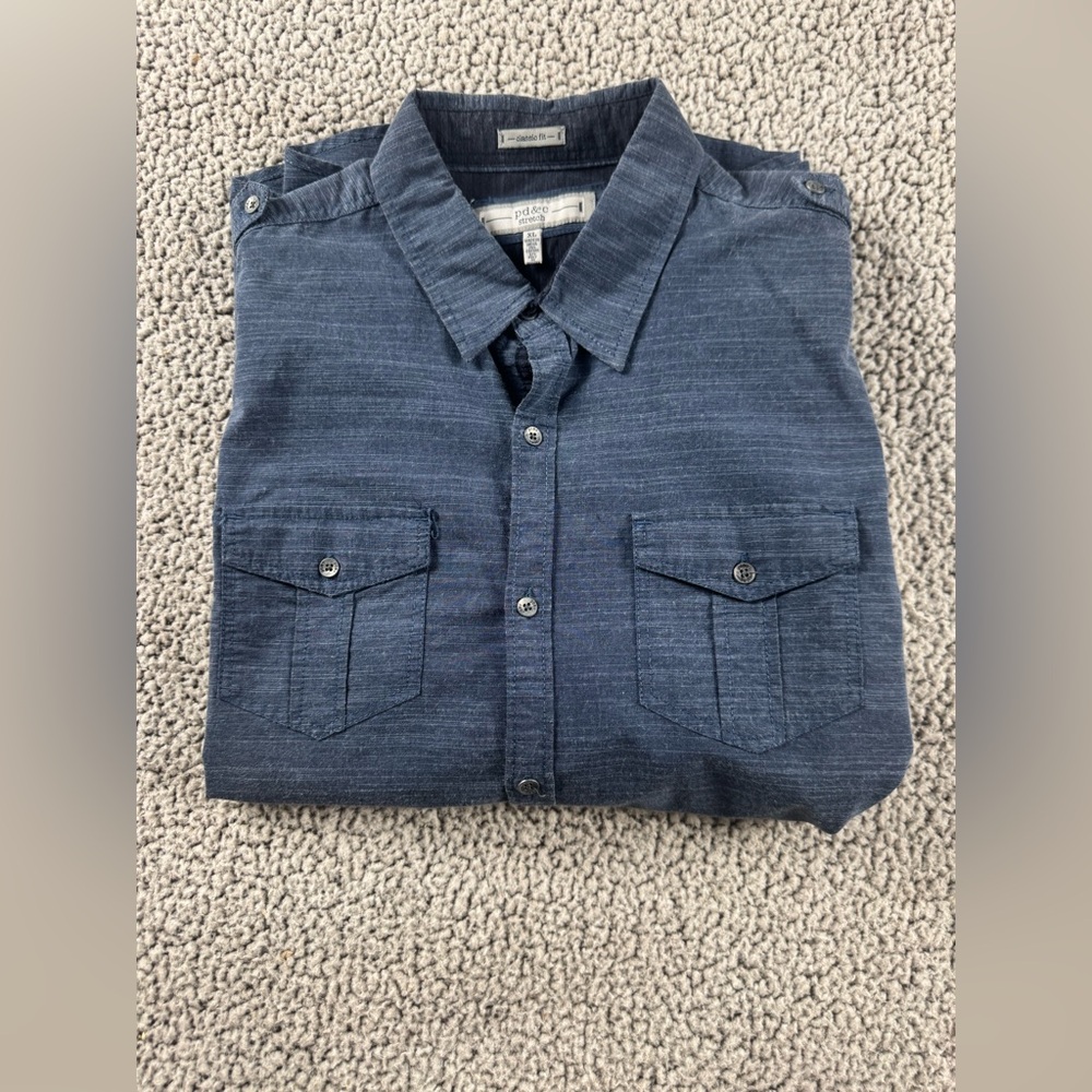 PD&C Dark Blue Casual Button-Down Shirt Men’s size XL